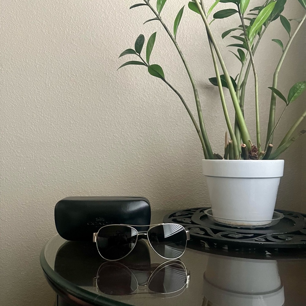 Coach Aviator Sunglasses with Coach Sunglasses Case